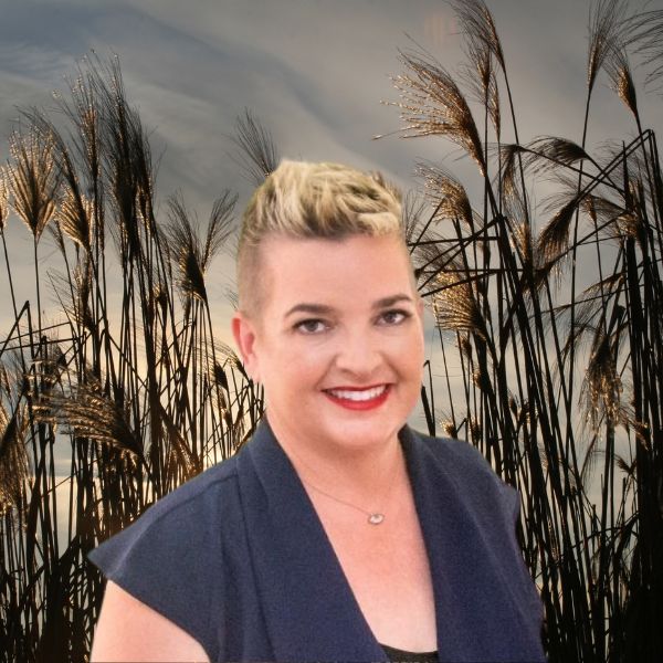 Rachelle jane armstrong - founder of soil restoration farming - multi-species farming conference speaker